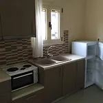 Apartment Karavaki *