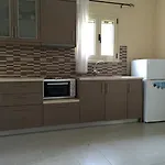 Apartment Karavaki *