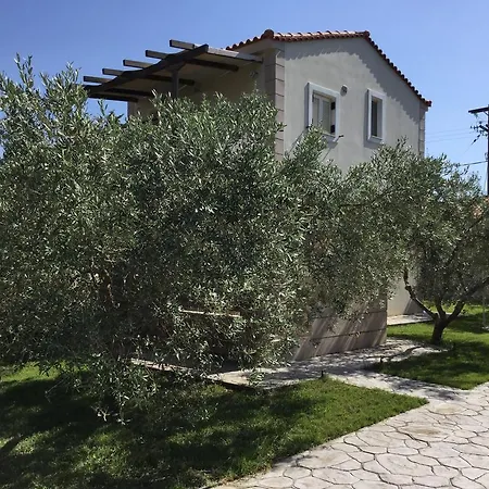 Karavaki Apartment